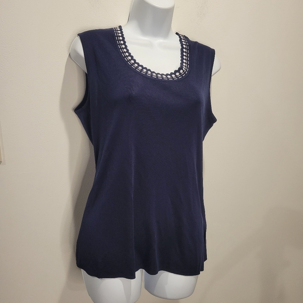 Howard Wolf Escape Size L Navy Ribbed Knit Shell Top